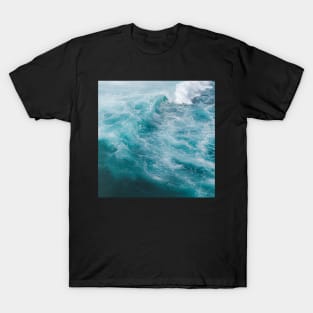 Stormy blue sea T-Shirt